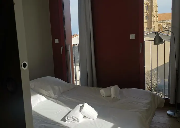 Apartmanhotel Temporesidence Cathedrale Bayonne