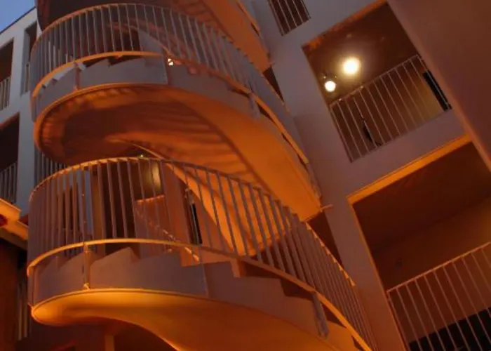 Temporesidence Cathedrale Apartmanhotel Bayonne